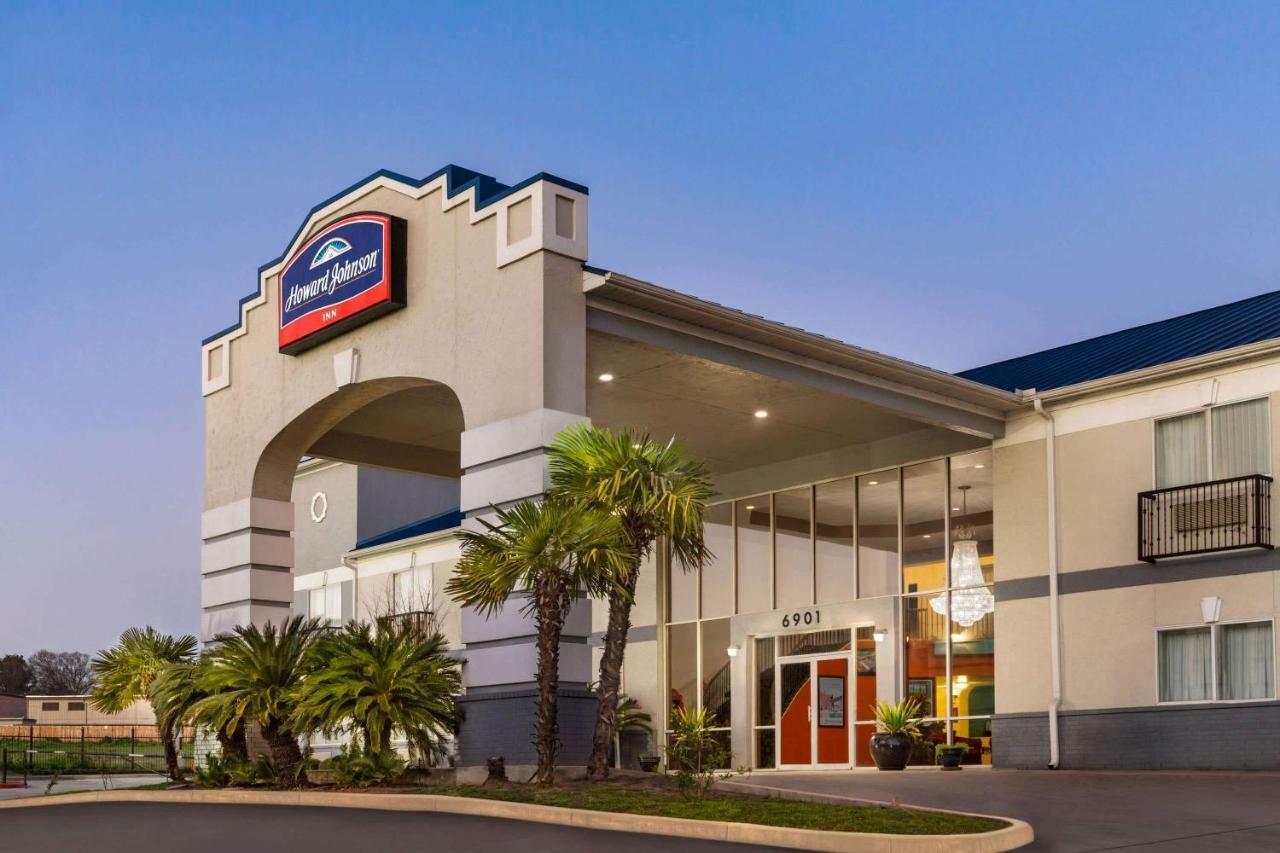 Howard Johnson By Wyndham San Antonio Hotel & Suites المظهر الخارجي الصورة